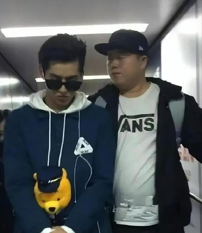 狱中再起风波法院判决牵连表哥冰球突破平台祸不单行！吴亦凡(图4)