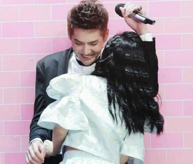 狱中再起风波法院判决牵连表哥冰球突破平台祸不单行！吴亦凡(图12)